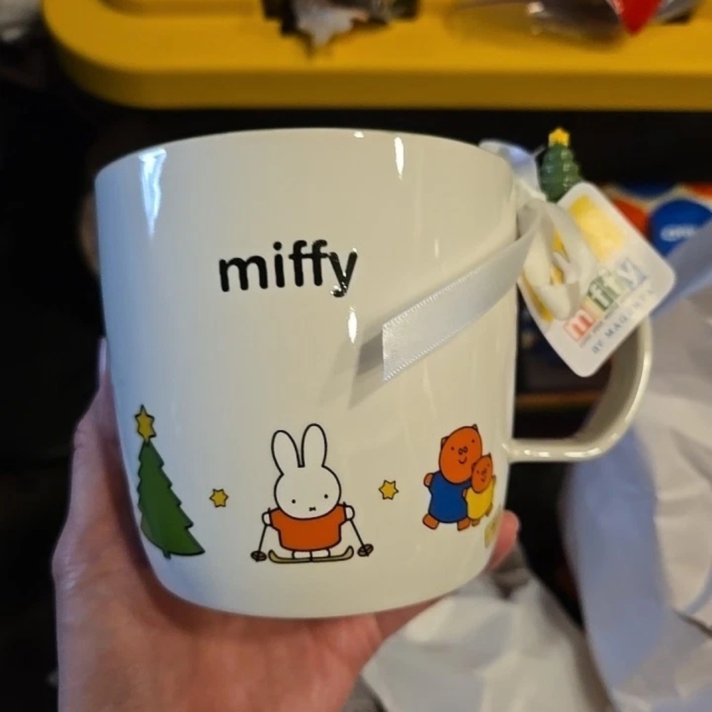 Magenta Miffy Christmas Mug with Characters